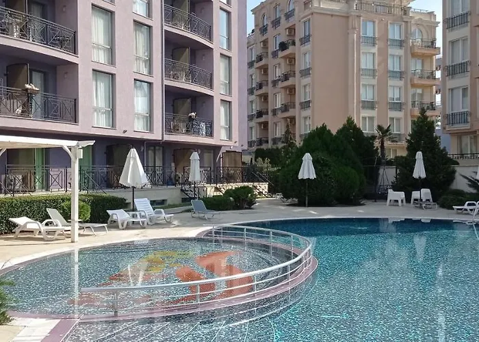 Rainbow 3-103 Cozy Sunny * ساني بيتش