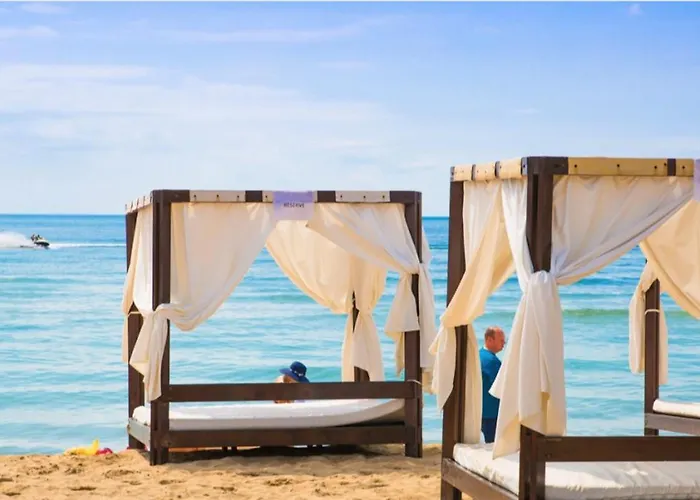 Rainbow 3-103 Cozy Sunny شقة